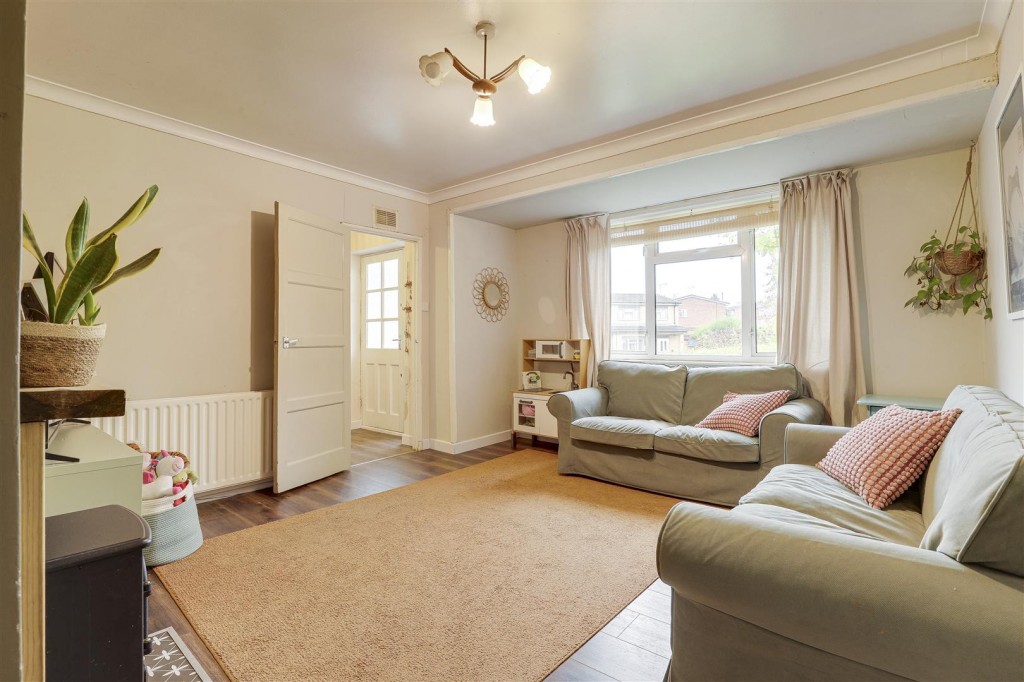 Cockington Road, Nottingham, Nottinghamshire, NG8 4DL