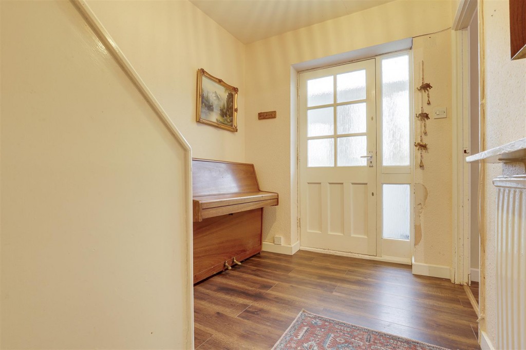 Cockington Road, Nottingham, Nottinghamshire, NG8 4DL