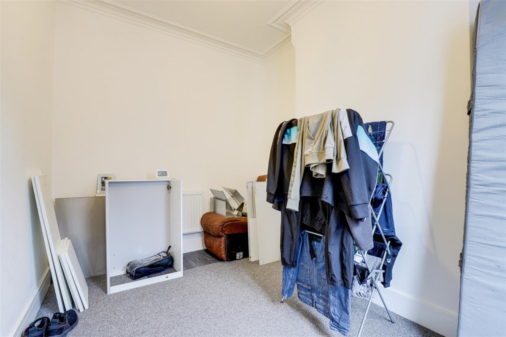 Westwood road Snienton, Nottinghamshire, NG2 4FS