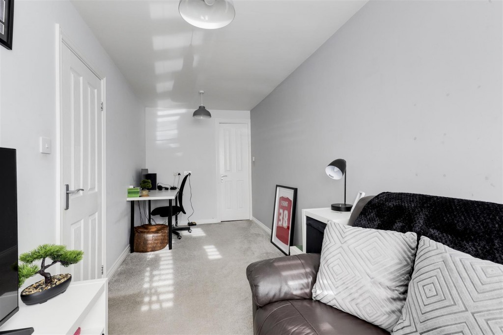 Cooper Close, Bulwell, Nottinghamshire, NG6 7BS