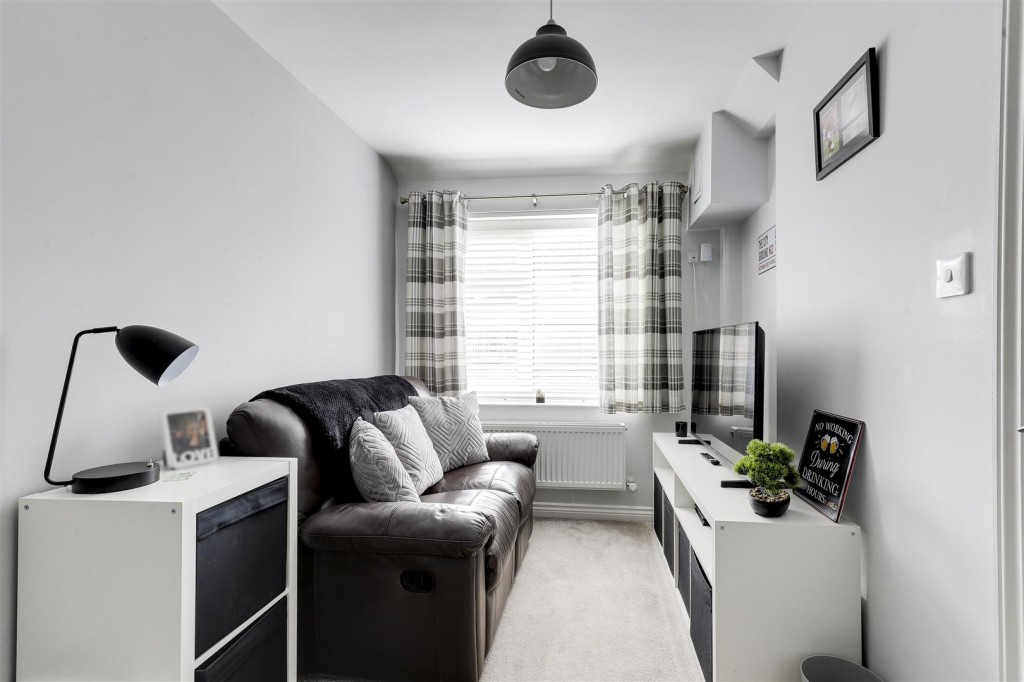 Cooper Close, Bulwell, Nottinghamshire, NG6 7BS