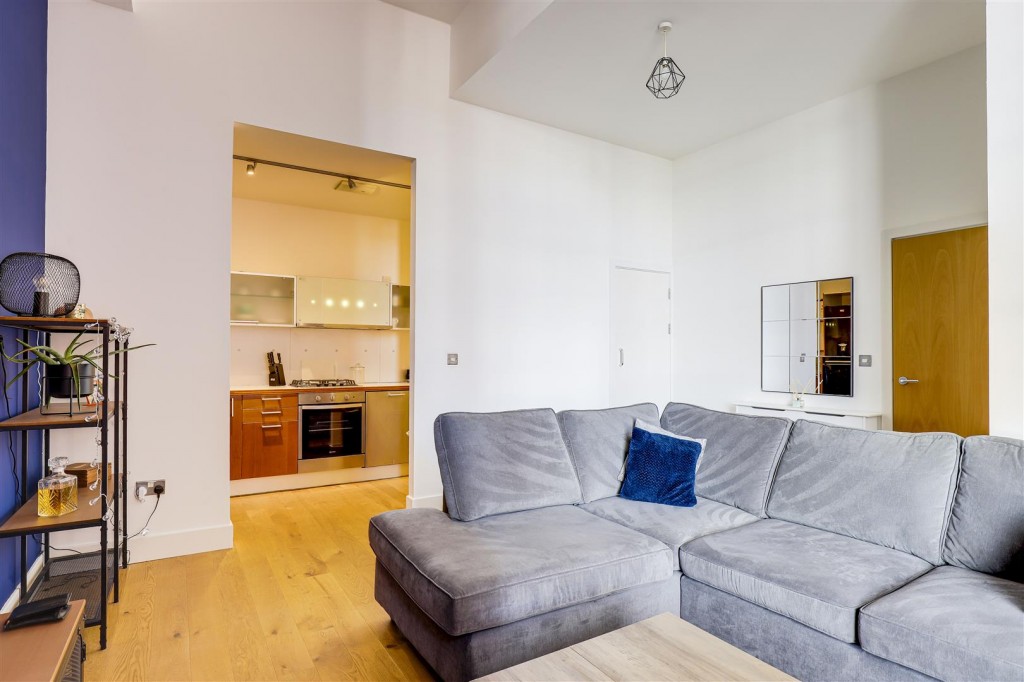 Morley Street, Daybrook, Nottinghamshire, NG5 6JL