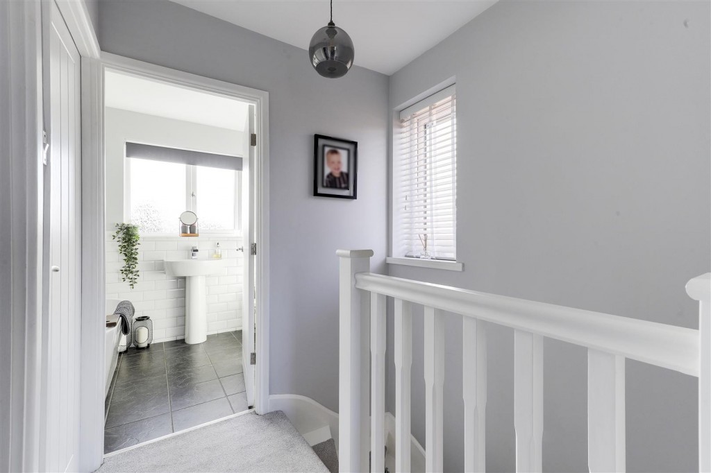 Welham Crescent, Arnold, Nottinghamshire, NG5 7LJ