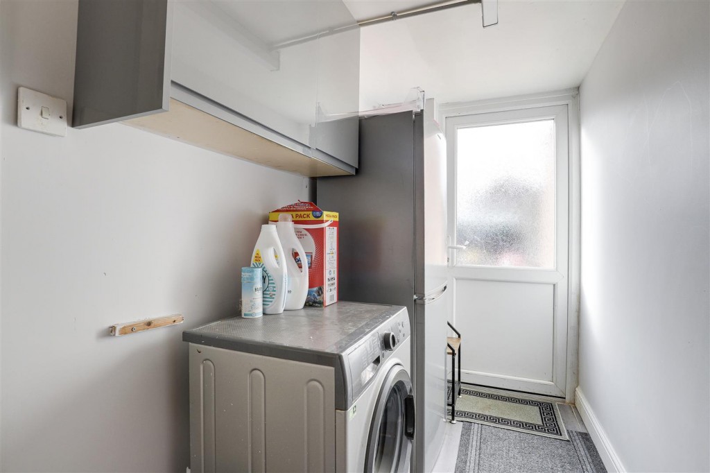 Syke Road, Top Valley, Nottinghamshire, NG5 9BJ