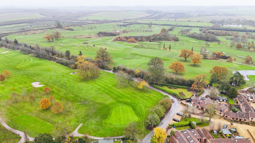 The Hollies, Stragglethorpe, Cotgrave, Nottinghamshire, NG12 3HB