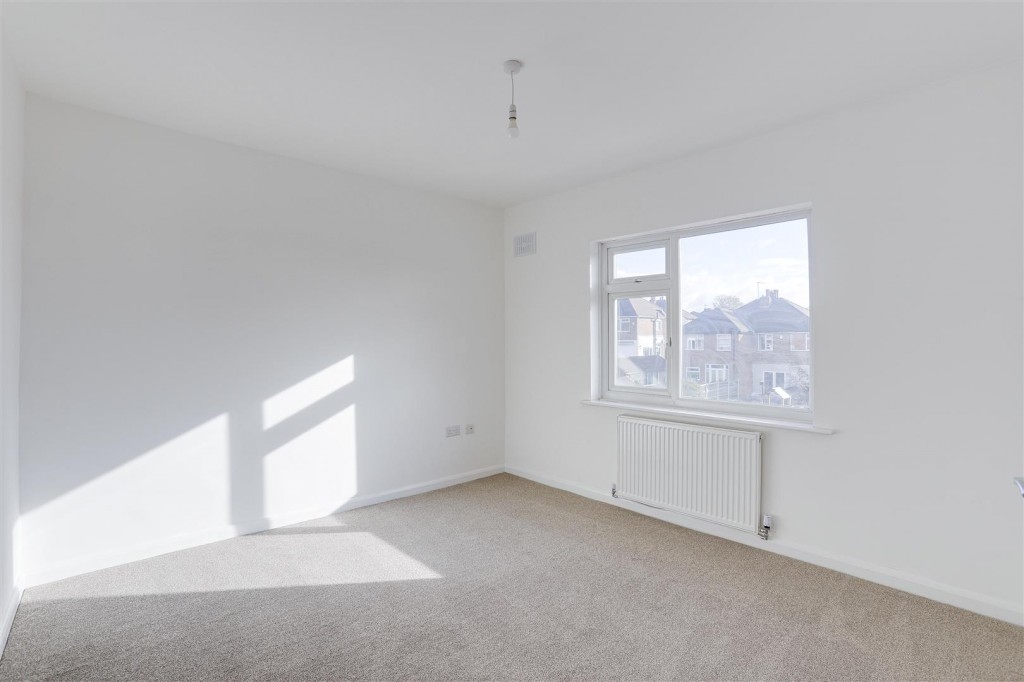 Cantley Avenue, Gedling, Nottinghamshire, NG4 3PD