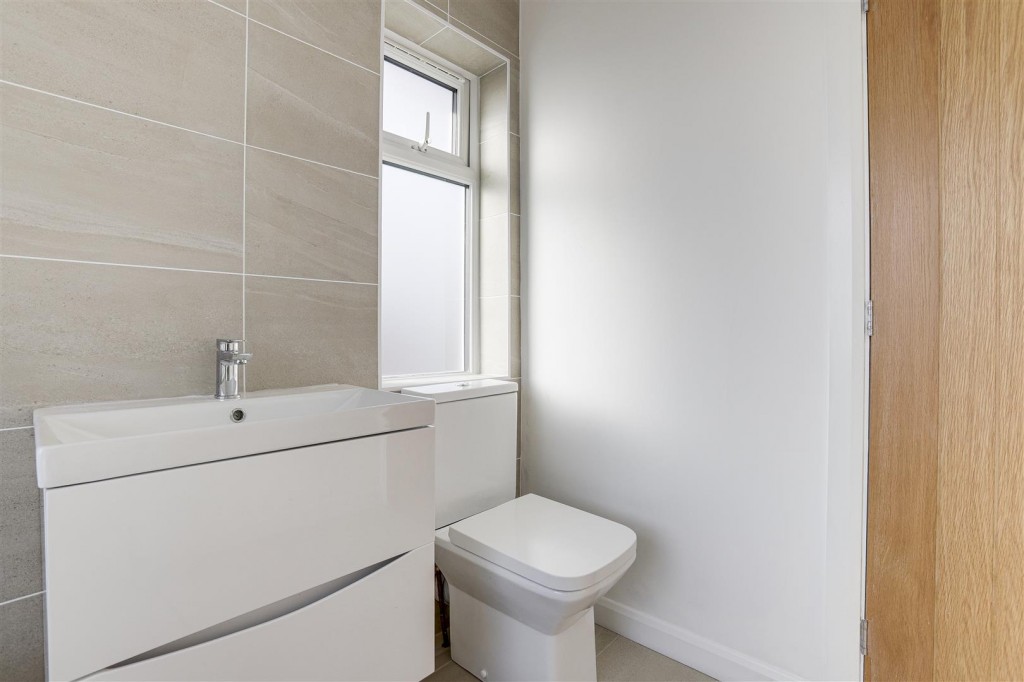 Cantley Avenue, Gedling, Nottinghamshire, NG4 3PD