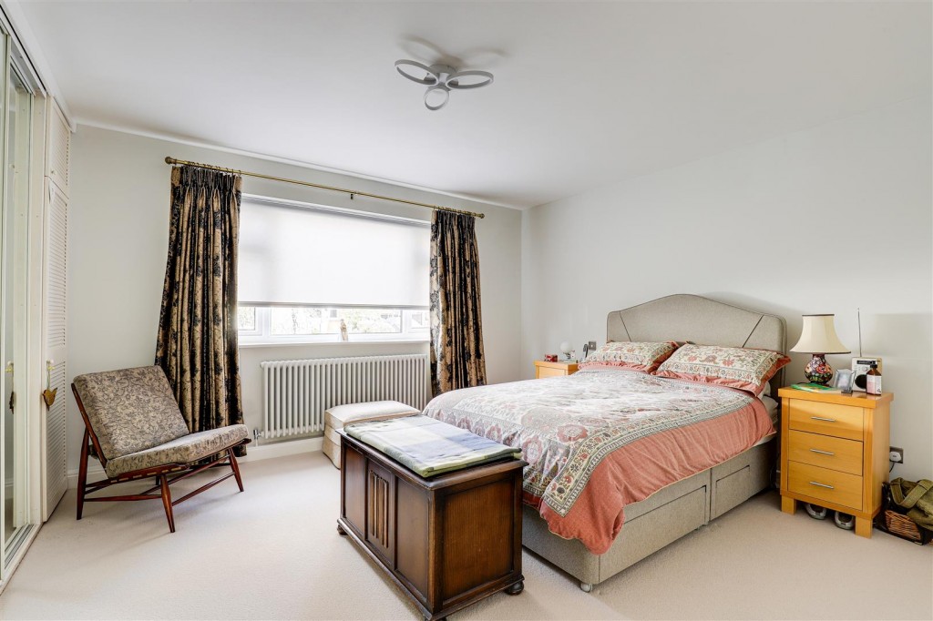 Pinfold Crescent, Woodborough, Nottinghamshire, NG14 6DQ