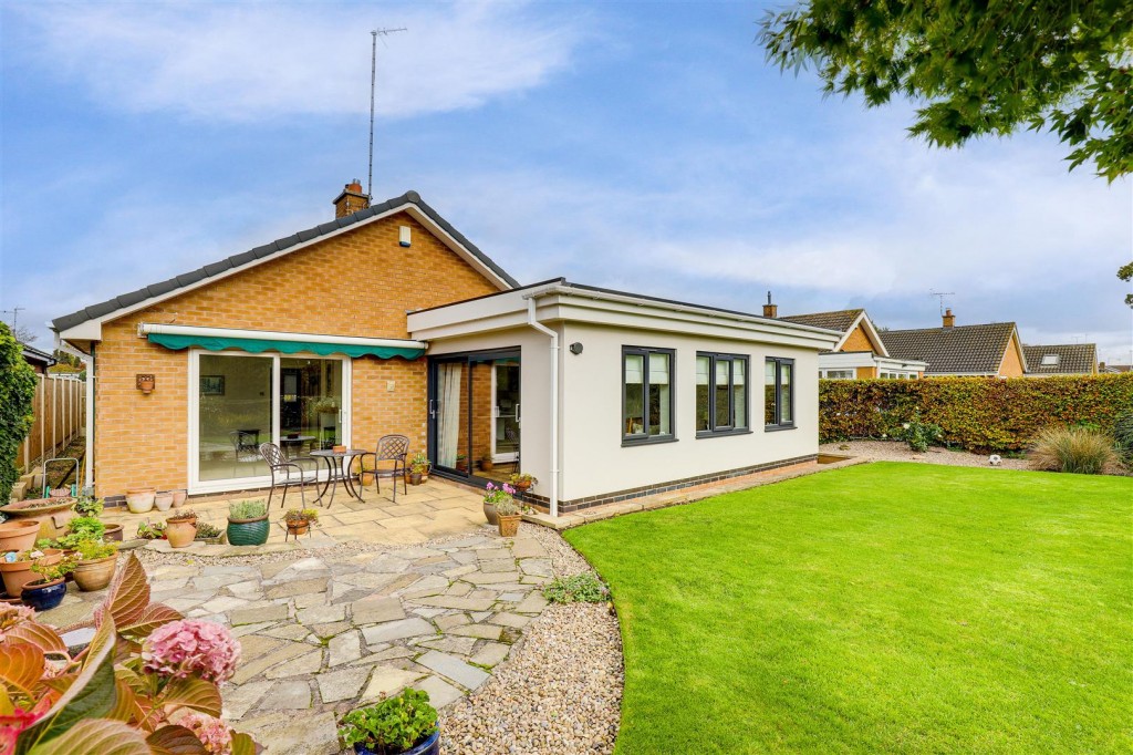 Pinfold Crescent, Woodborough, Nottinghamshire, NG14 6DQ