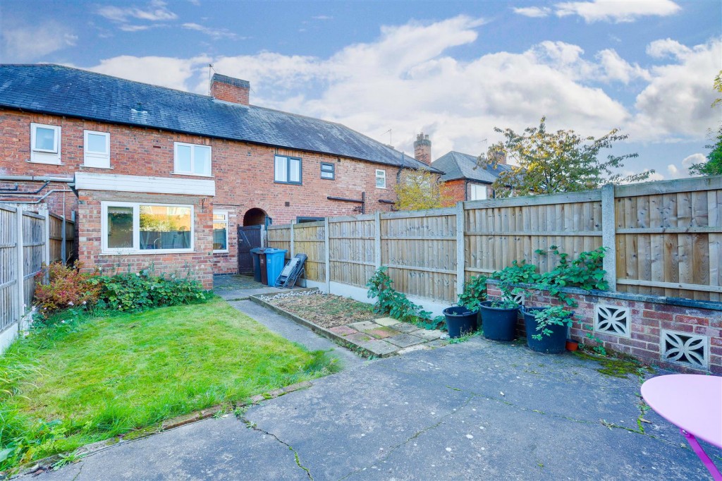 Denacre Avenue, Long Eaton, Nottinghamshire, NG10 2BJ