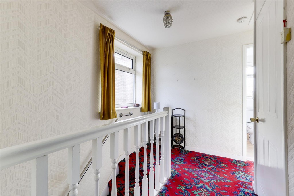 Brownlow Drive, Rise Park, Nottinghamshire, NG5 5DB