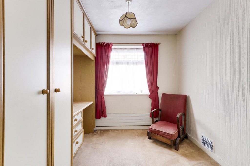 Brownlow Drive, Rise Park, Nottinghamshire, NG5 5DB