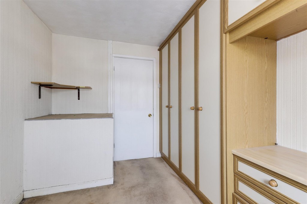 Brownlow Drive, Rise Park, Nottinghamshire, NG5 5DB