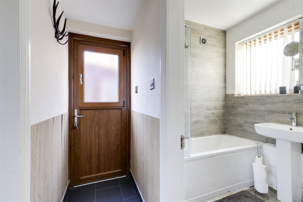 Engine Lane, Newthorpe, Nottinghamshire, NG16 3PX