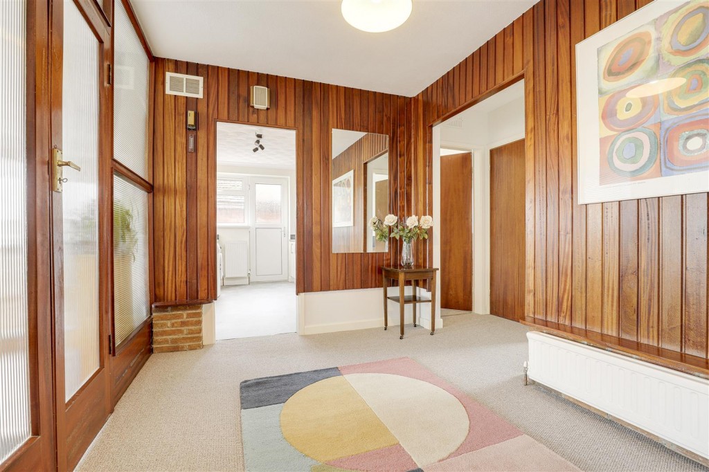 Maurice Drive, Mapperley, Nottinghamshire, NG3 5GF