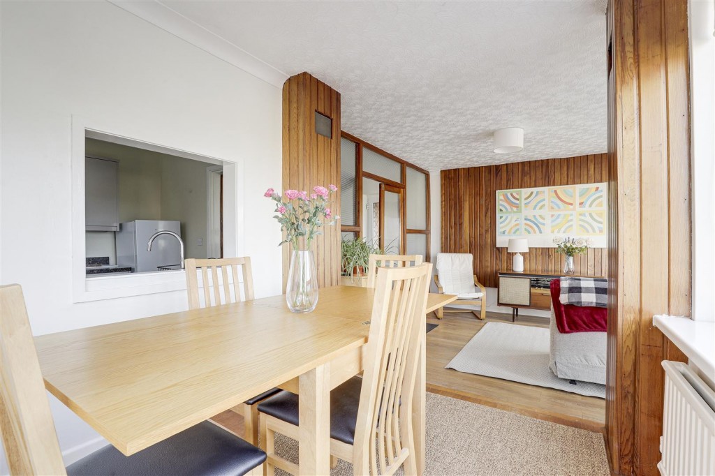 Maurice Drive, Mapperley, Nottinghamshire, NG3 5GF