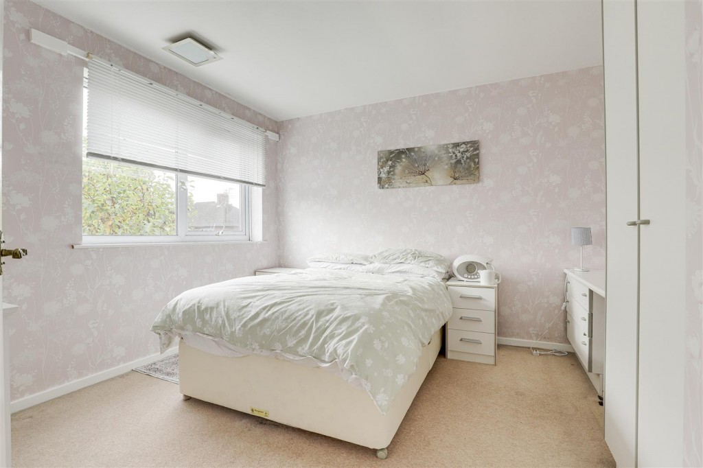 Meadow Road, Beeston, Nottinghamshire, NG9 1JR