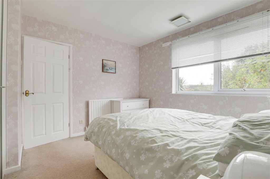 Meadow Road, Beeston, Nottinghamshire, NG9 1JR