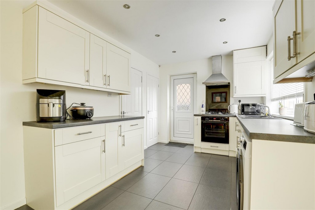 Meadow Road, Beeston, Nottinghamshire, NG9 1JR