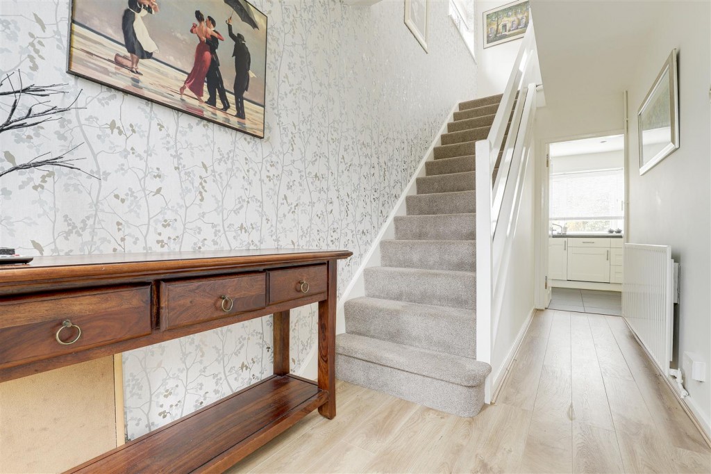 Meadow Road, Beeston, Nottinghamshire, NG9 1JR