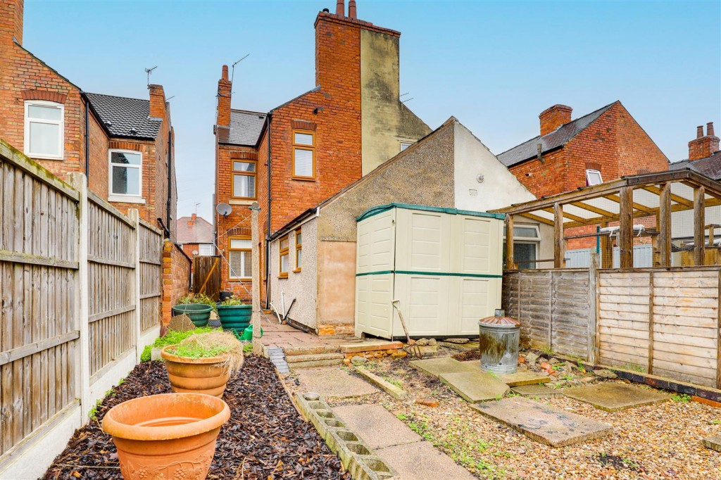 Cavendish Road, Long Eaton, Derbyshire, NG10 4HY