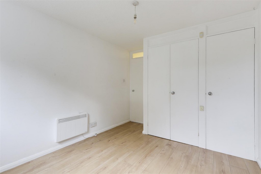 Stockdale Close, Arnold, Nottinghamshire, NG5 9QB