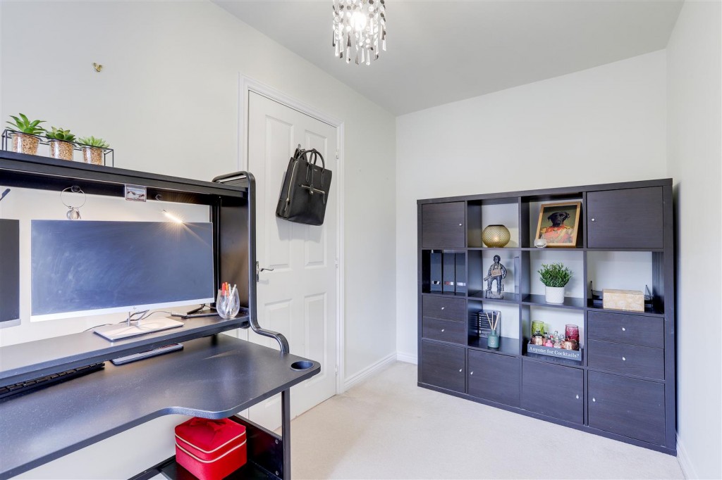 High Main Drive, Bestwood Village, Nottinghamshire, NG6 8YU