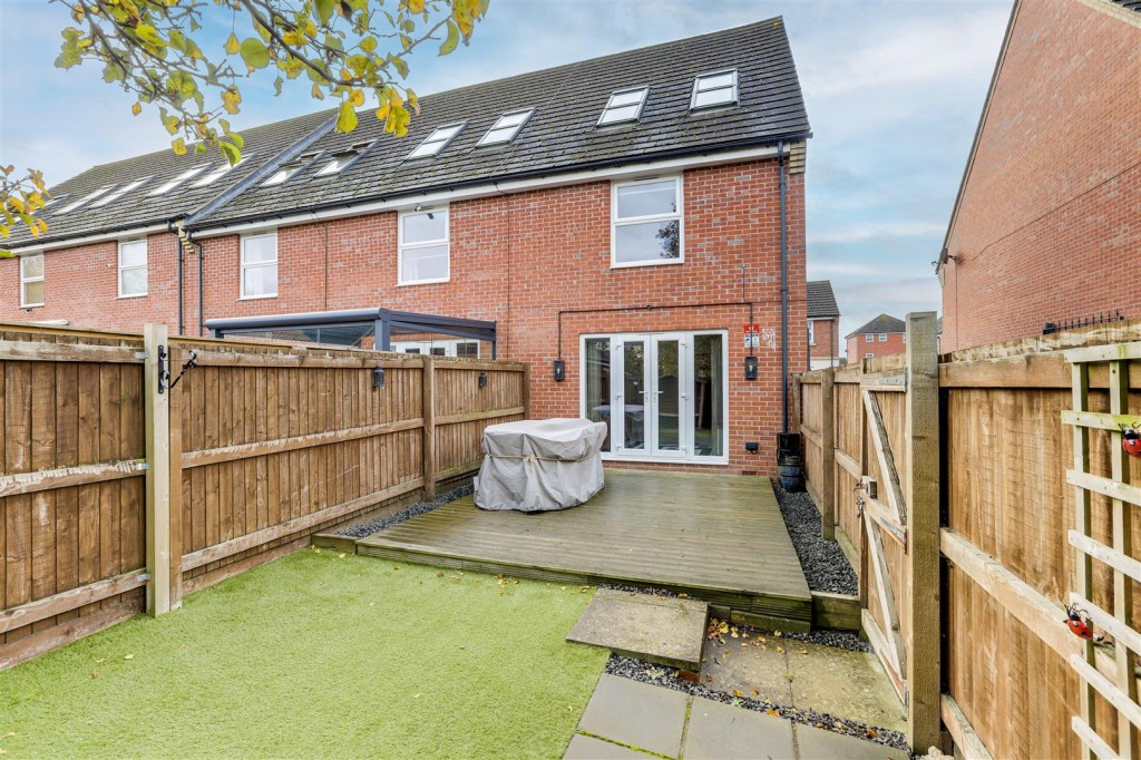 High Main Drive, Bestwood Village, Nottinghamshire, NG6 8YU