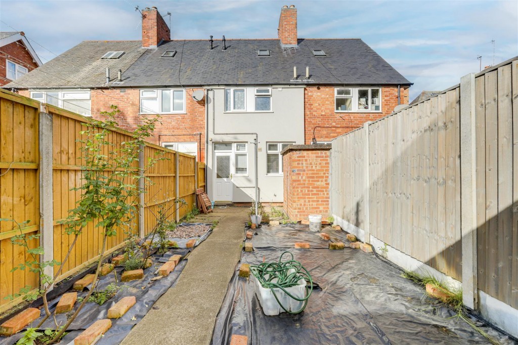 Gunthorpe Drive, Sherwood, Nottinghamshire, NG5 3DW