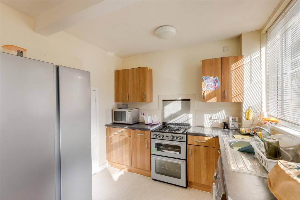 Gunthorpe Drive, Sherwood, Nottinghamshire, NG5 3DW