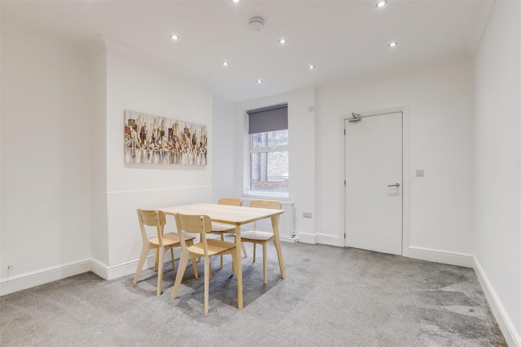 Grimston Road, Bobbers Mill, Nottinghamshire, NG7 5QX NG7 5QX