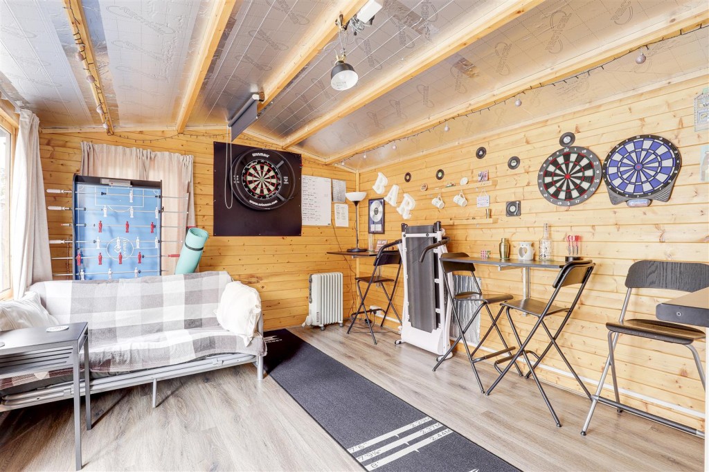 Wareham Close, Aspley, Nottinghamshire, NG8 6BZ