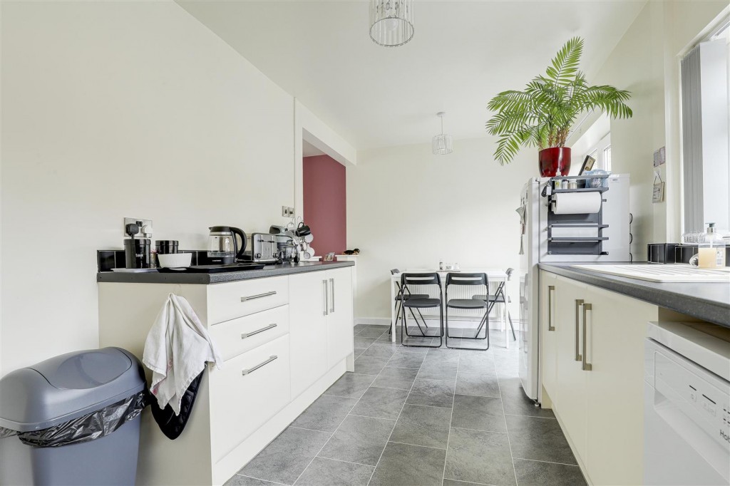 Wareham Close, Aspley, Nottinghamshire, NG8 6BZ