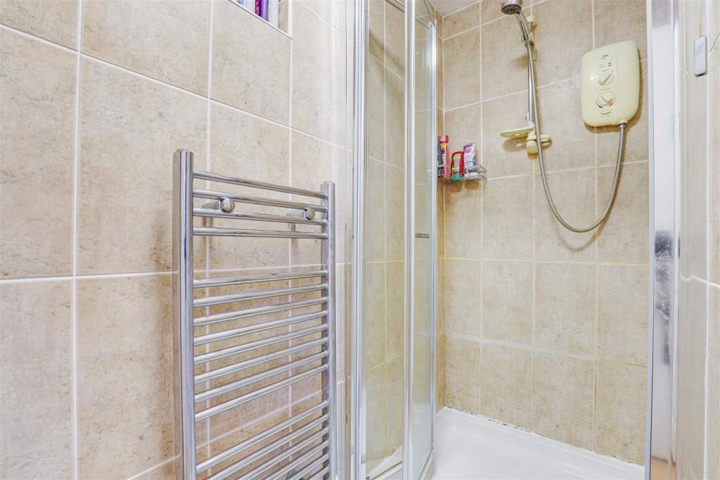 The Mount, Mapperley, Nottinghamshire, NG3 6FX