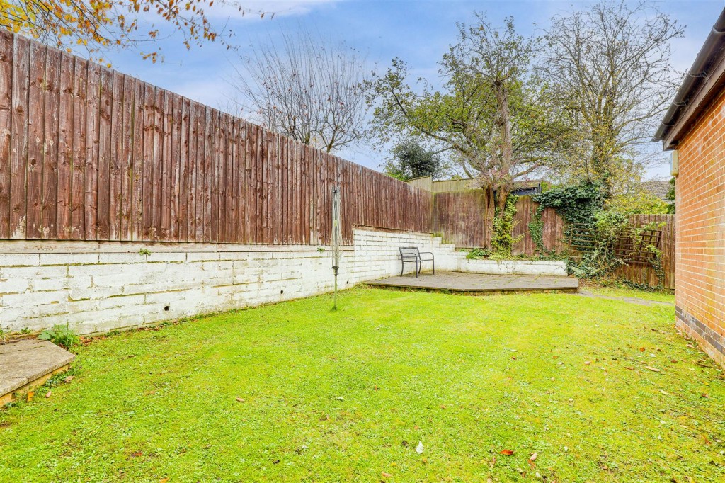 The Mount, Mapperley, Nottinghamshire, NG3 6FX