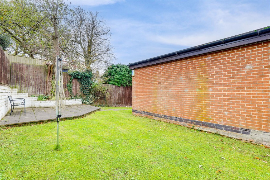 The Mount, Mapperley, Nottinghamshire, NG3 6FX