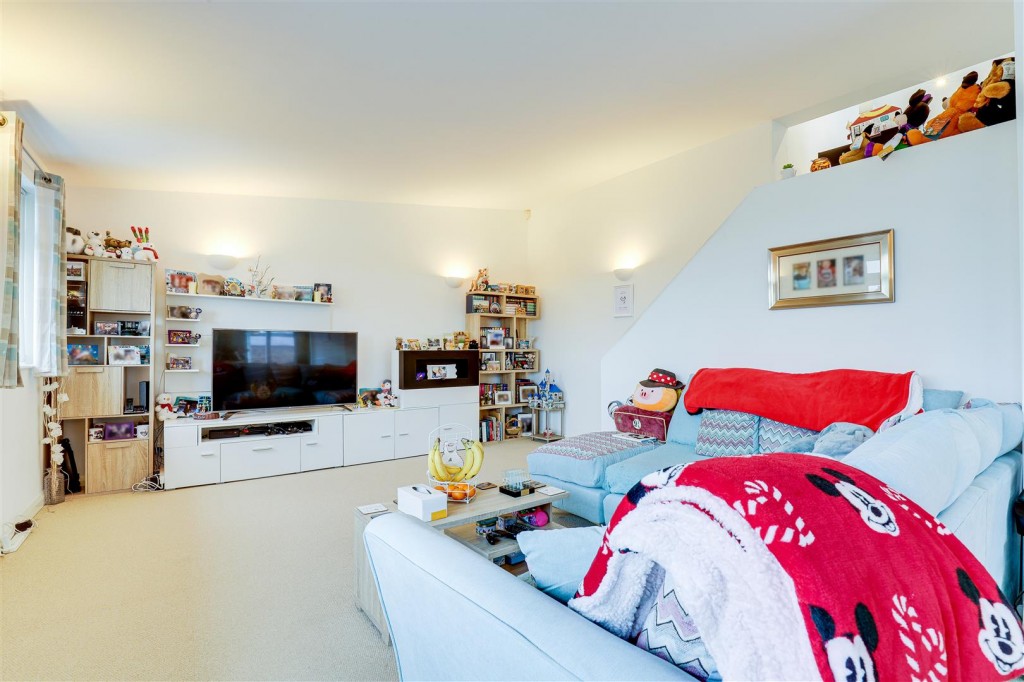 The Mount, Mapperley, Nottinghamshire, NG3 6FX