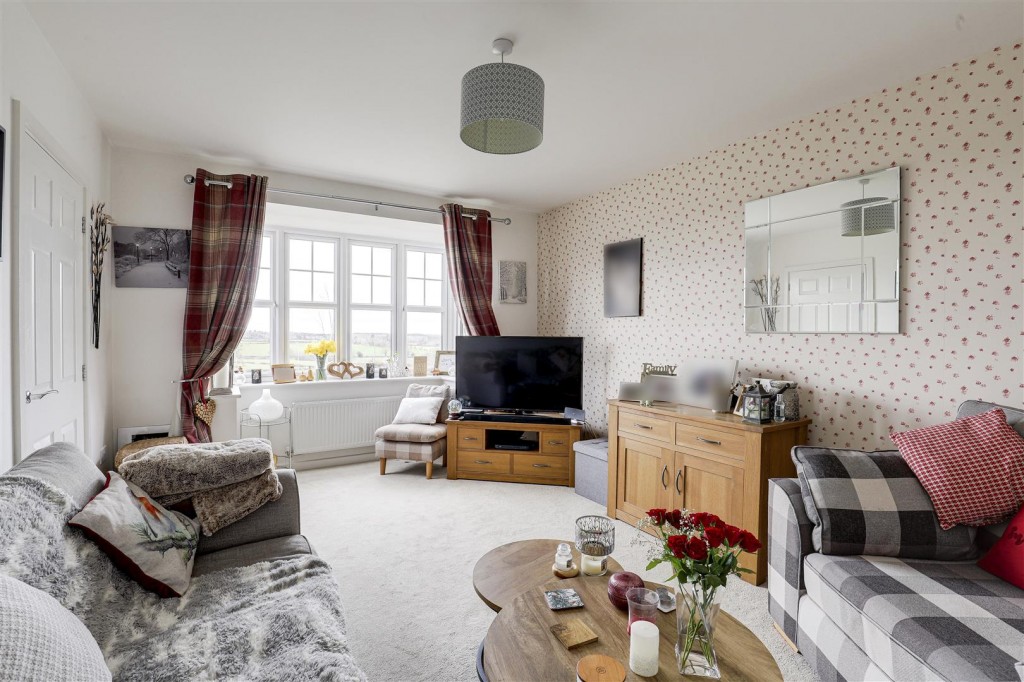 Hartland Drive, Mapperley, Nottinghamshire, NG3 5UZ