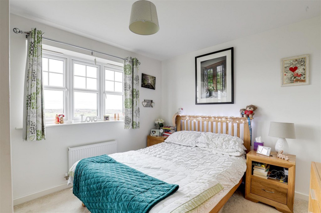 Hartland Drive, Mapperley, Nottinghamshire, NG3 5UZ