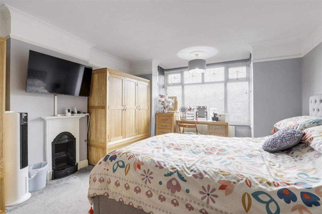 Meadow Road, Netherfield, Nottinghamshire, NG4 2FR