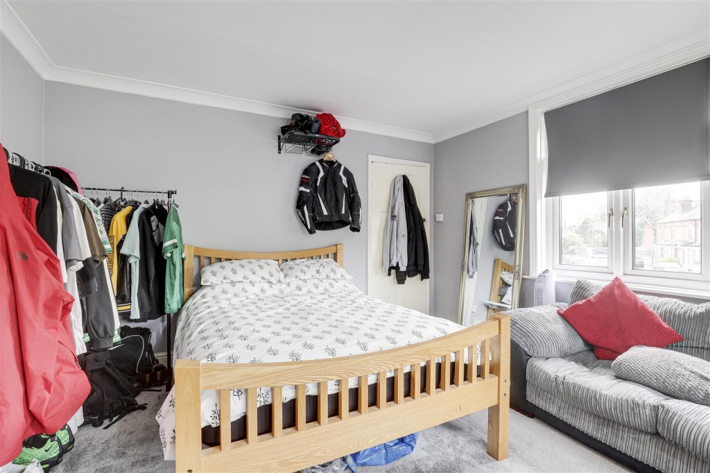 Meadow Road, Netherfield, Nottinghamshire, NG4 2FR