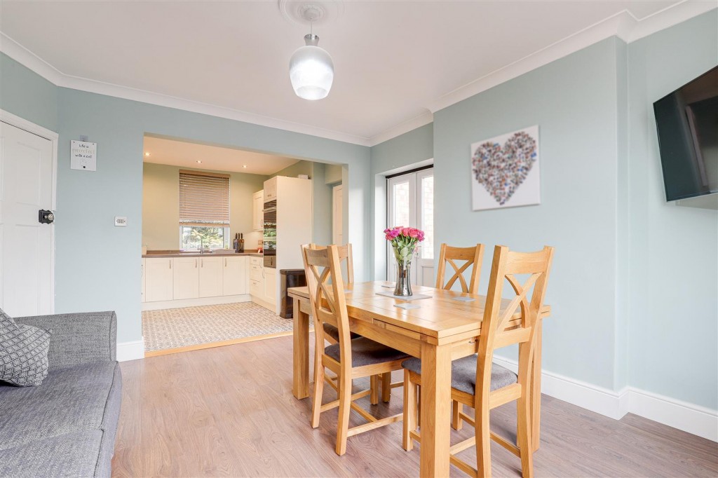 Meadow Road, Netherfield, Nottinghamshire, NG4 2FR