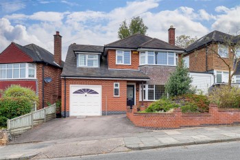Seven Oaks Crescent, Bramcote, Nottinghamshire, NG9 3FW