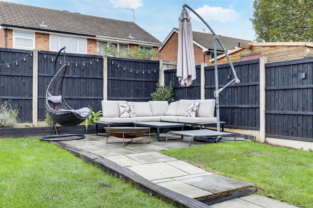 Manly Close, Heron Ridge, Nottinghamshire, NG5 9LE