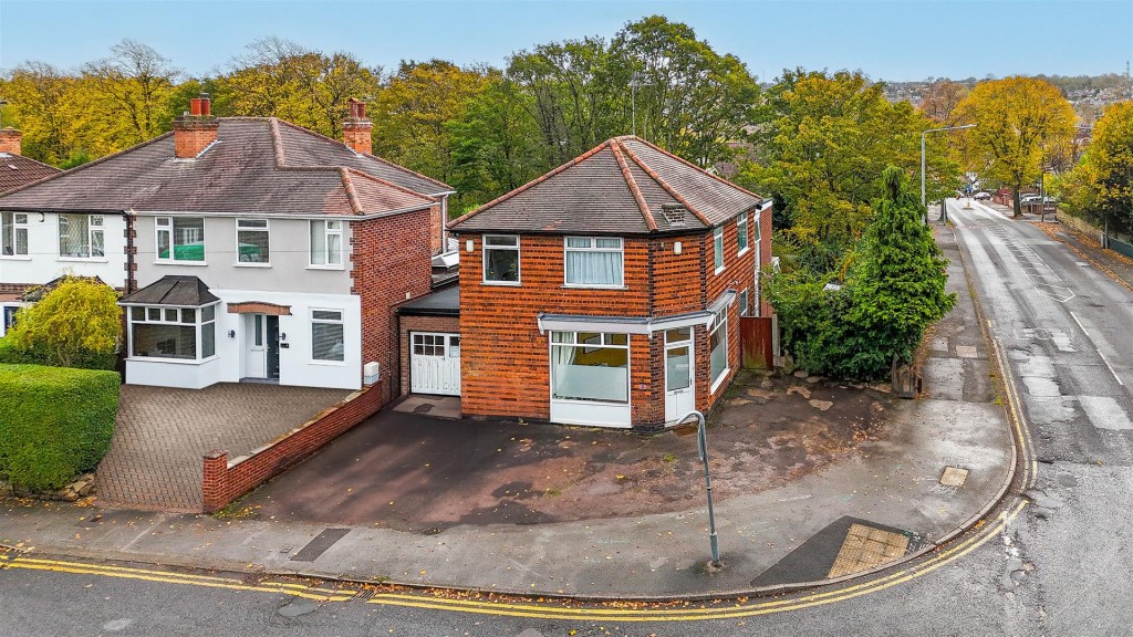 Sandfield Road, Arnold, Nottinghamshire, NG5 6QB