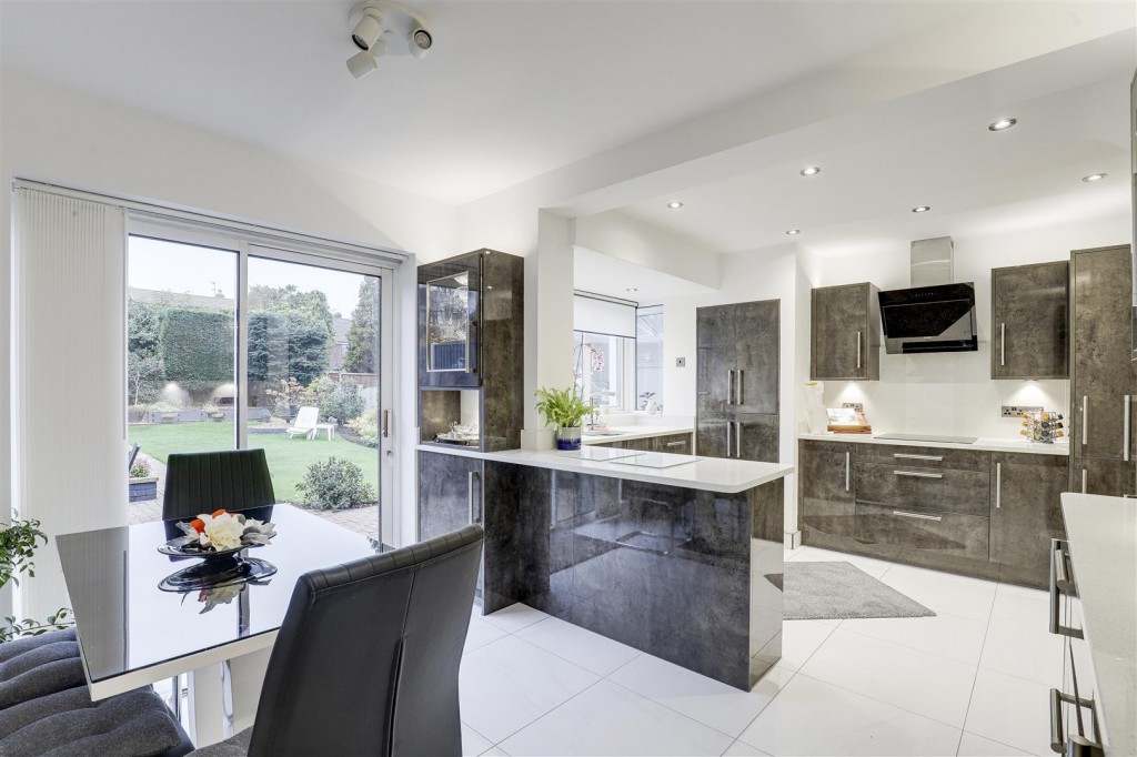 Winterton Close, Woodthorpe View, NottinghamshIre, NG5 6PZ