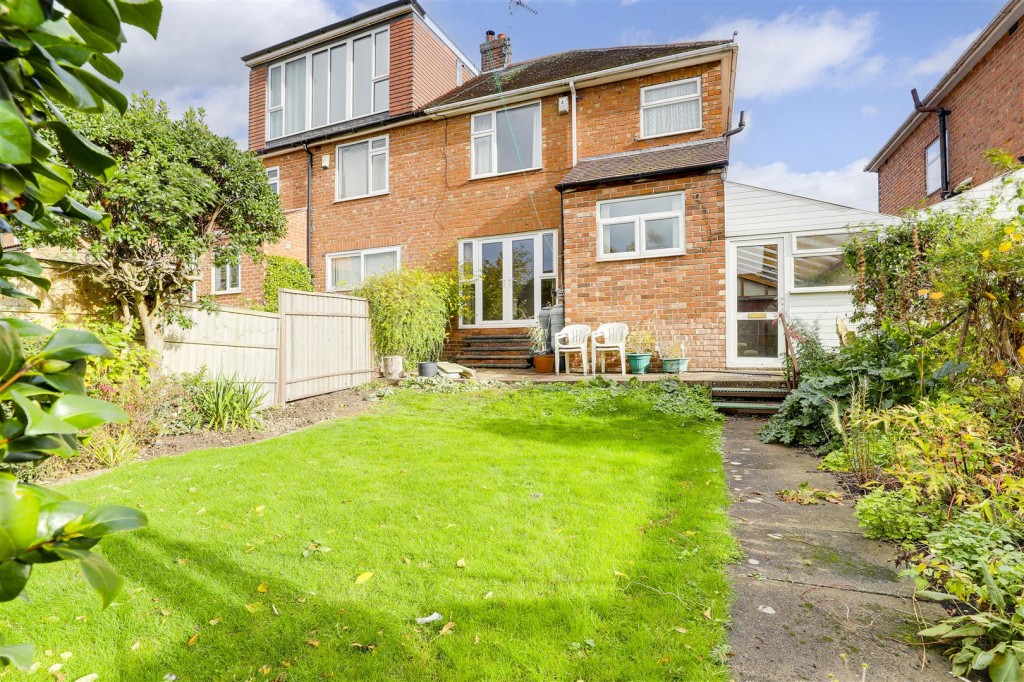 Netherfield Road, Long Eaton, Nottinghamshire, NG10 3FX