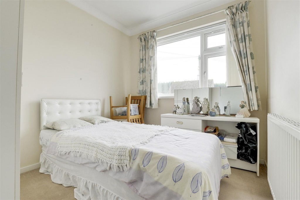 Appledorne Way, Arnold, Nottinghamshire, NG5 8JQ