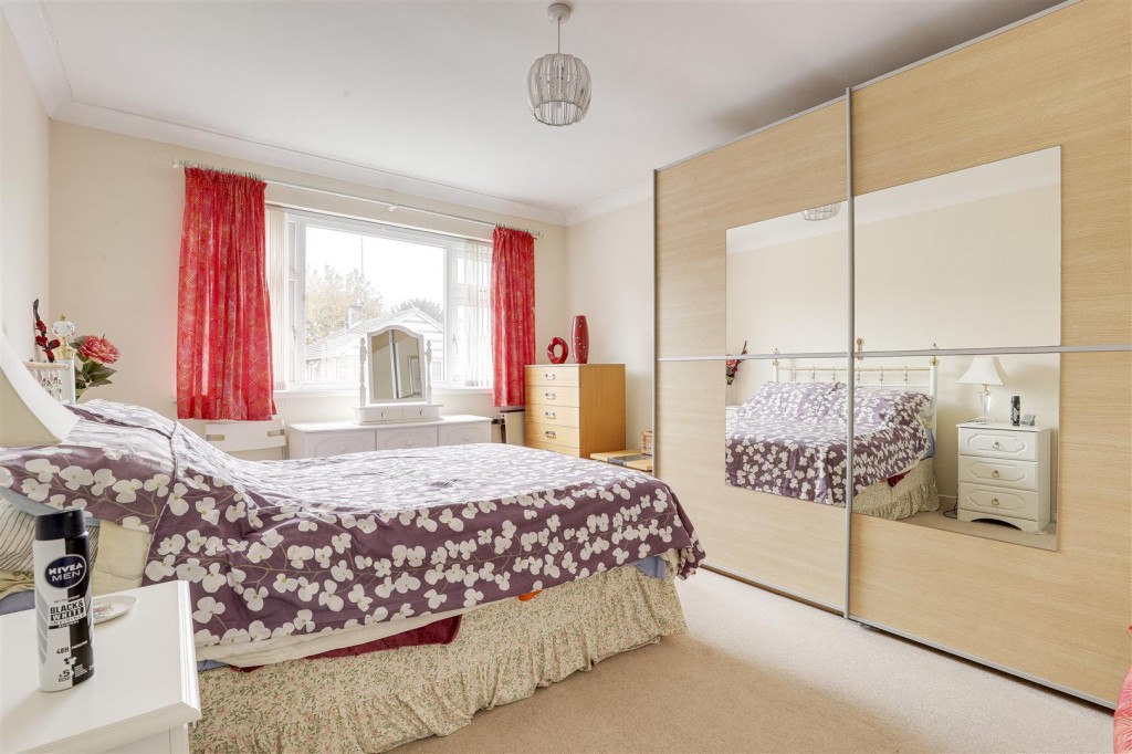 Appledorne Way, Arnold, Nottinghamshire, NG5 8JQ