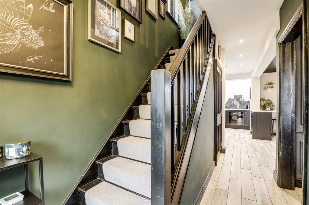 Blenheim Avenue, Mapperley, Nottinghamshire, NG3 6GD